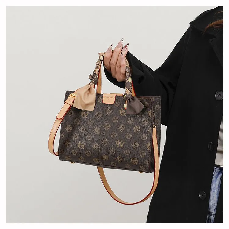 Free Shipping New Designer Shoulder Tote Bags For Womens Fashion Totes Bag Classical Handbag Messenger Fashionable_voghion.com