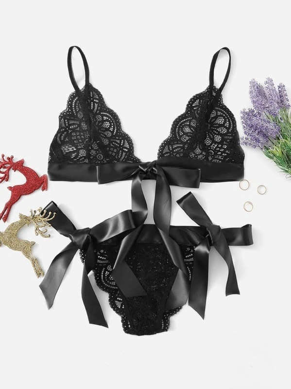 2024 New Style Zweiteiliger Cut-Out-Bikini Mode Sexy Spitzen-Krawatten-Dreipunkt-Dessous_voghion.com