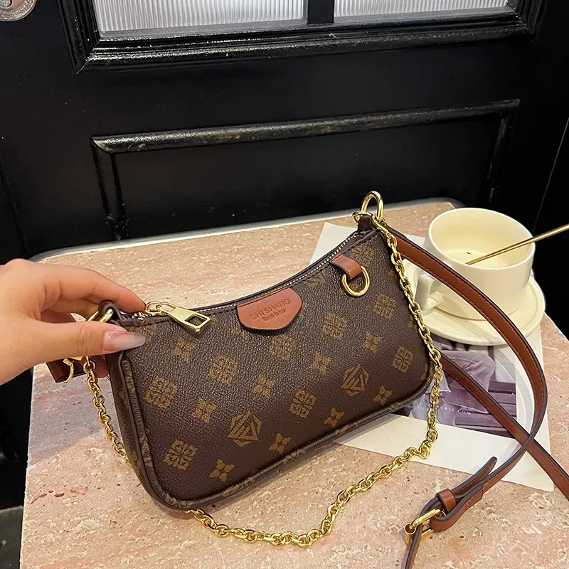 Shoulder Crossbody Bag Brown Leather Classic Chain Evening Bag_voghion.com
