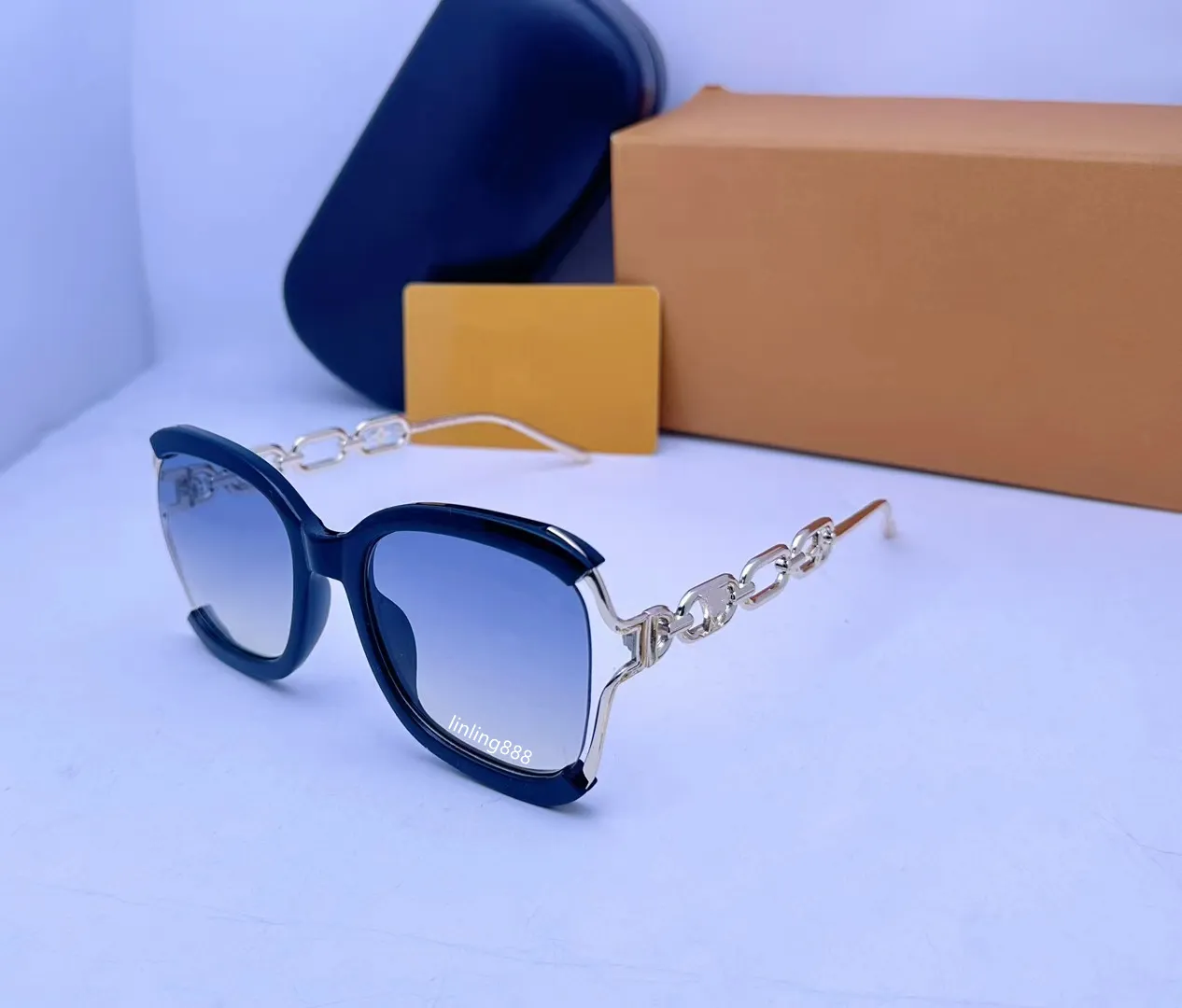 Gafas de sol de diseño para mujer, estilo clásico de verano, moda 8877, gafas con marco de metal y tablón, lentes con protección UV_voghion.com