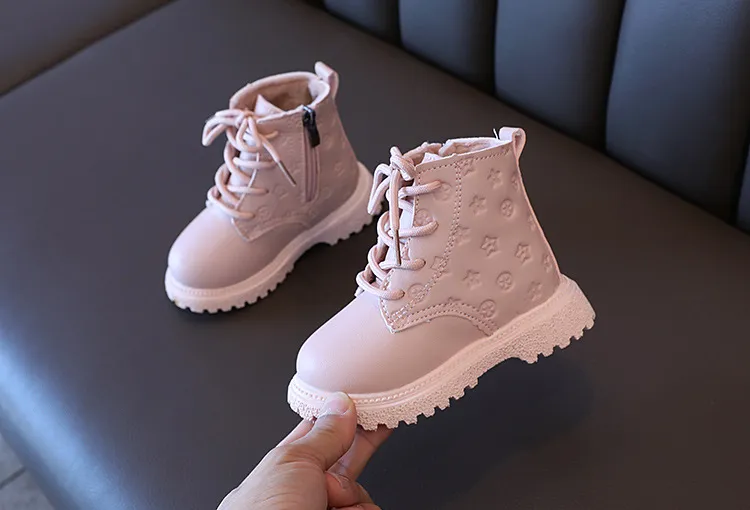 Botas altas de nieve de invierno para niños de moda 2024, zapatos de cuero para niños, lindas botas impermeables hasta los tobillos, botas cálidas para niñas, tallas para bebés_voghion.com