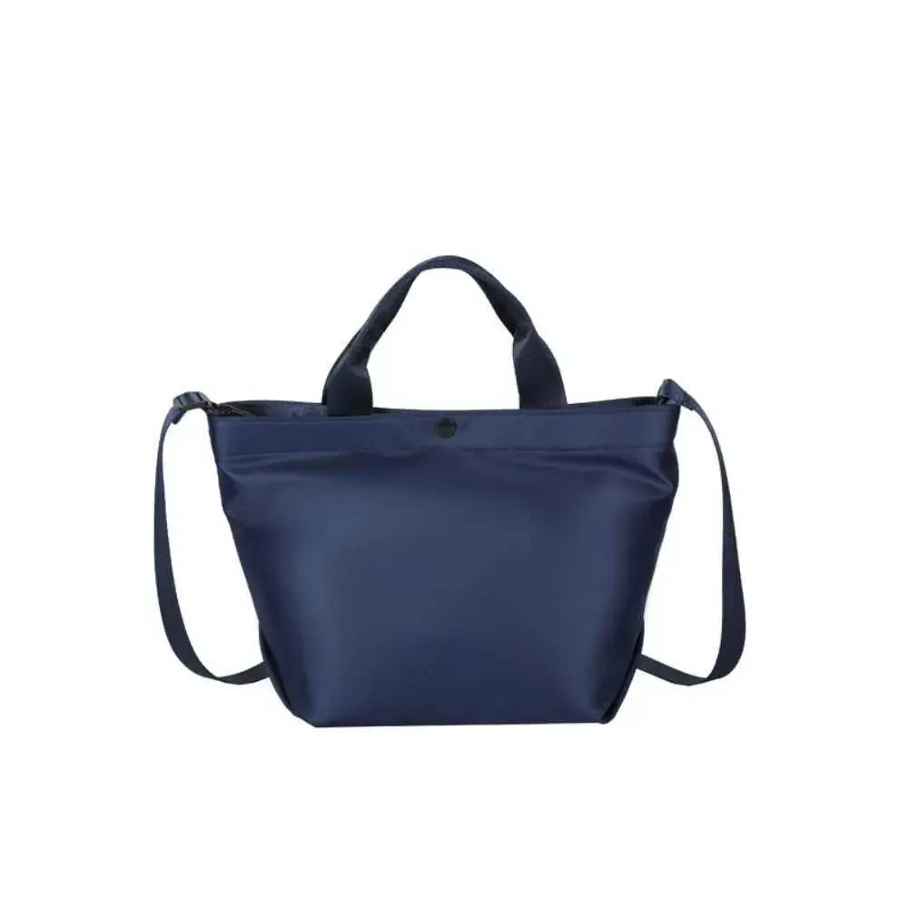 Vintage 2024 Nei Grousskapazitéit Handtasche Damen Nylon Stoff Schëllertasche Koreanesch Einfach PU Crossbody Taschen Dammen_voghion.com