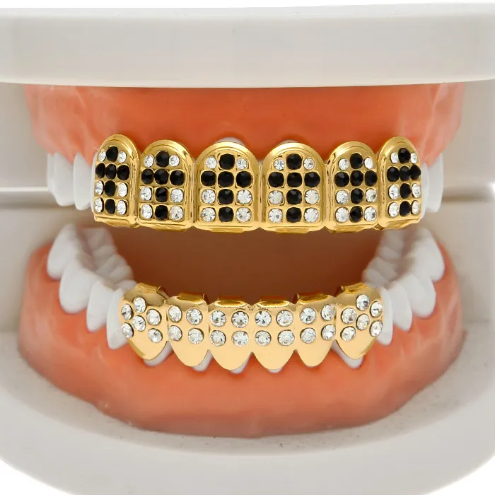 Party Cosplay Hiphop Zubehör CZ Kristall Bio Kupfer Gold Zähne Grillz Kappen oben und unten mit rot schwarz Kreuz Charme_voghion.com
