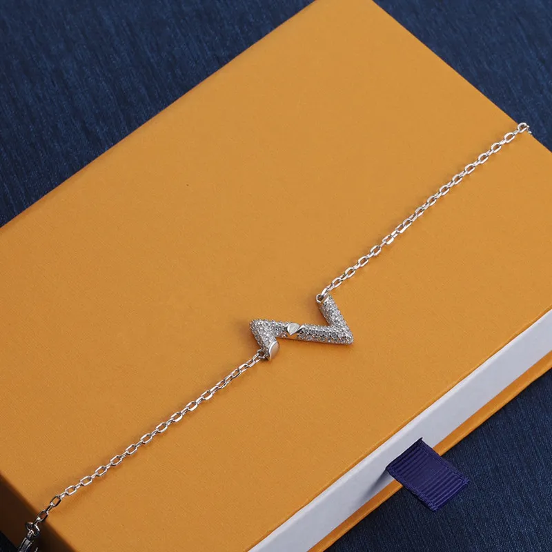 Con SCATOLA Designer Brand Sier Placcato Collane Bracciale Diamond Girl Regali Scenografia per gioielli di moda da donna_voghion.com