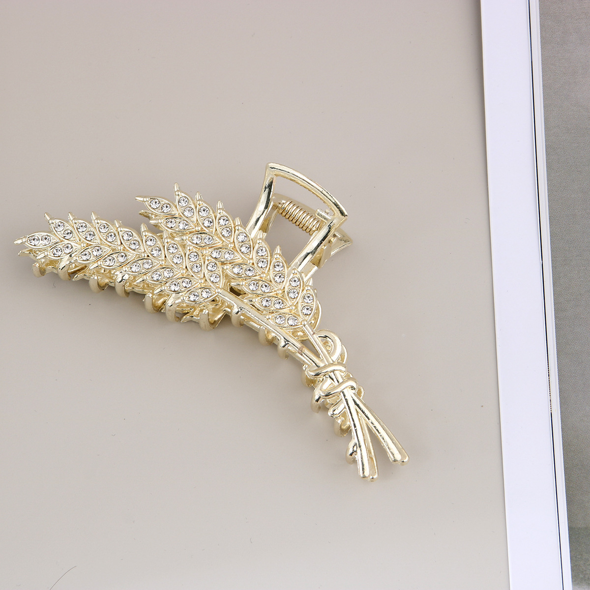 Große weizen ohr high-grade haar clip haar clip weibliche haarnadel sommer große elegante shark clip kopfschmuck großhandel_voghion.com