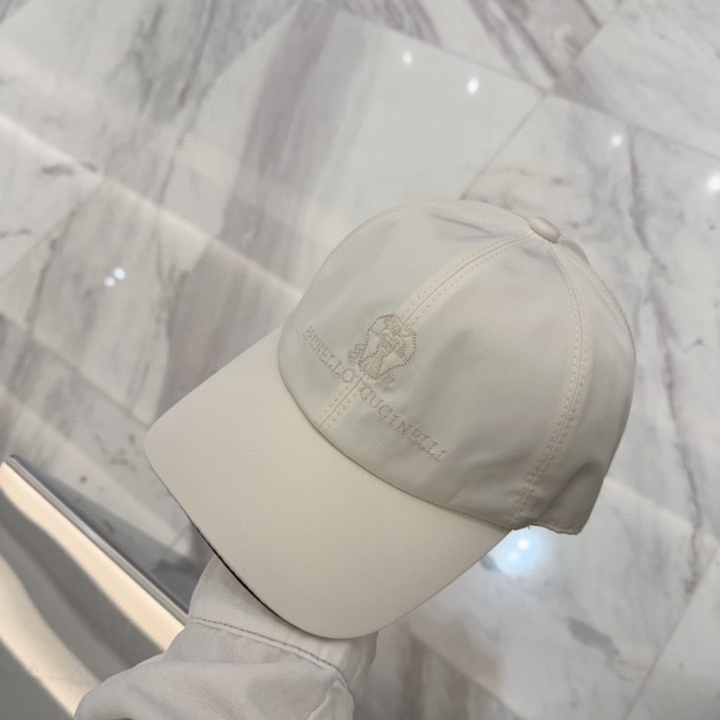 Brunello Four Seasons Beige Universal Baseball Cap_voghion.com
