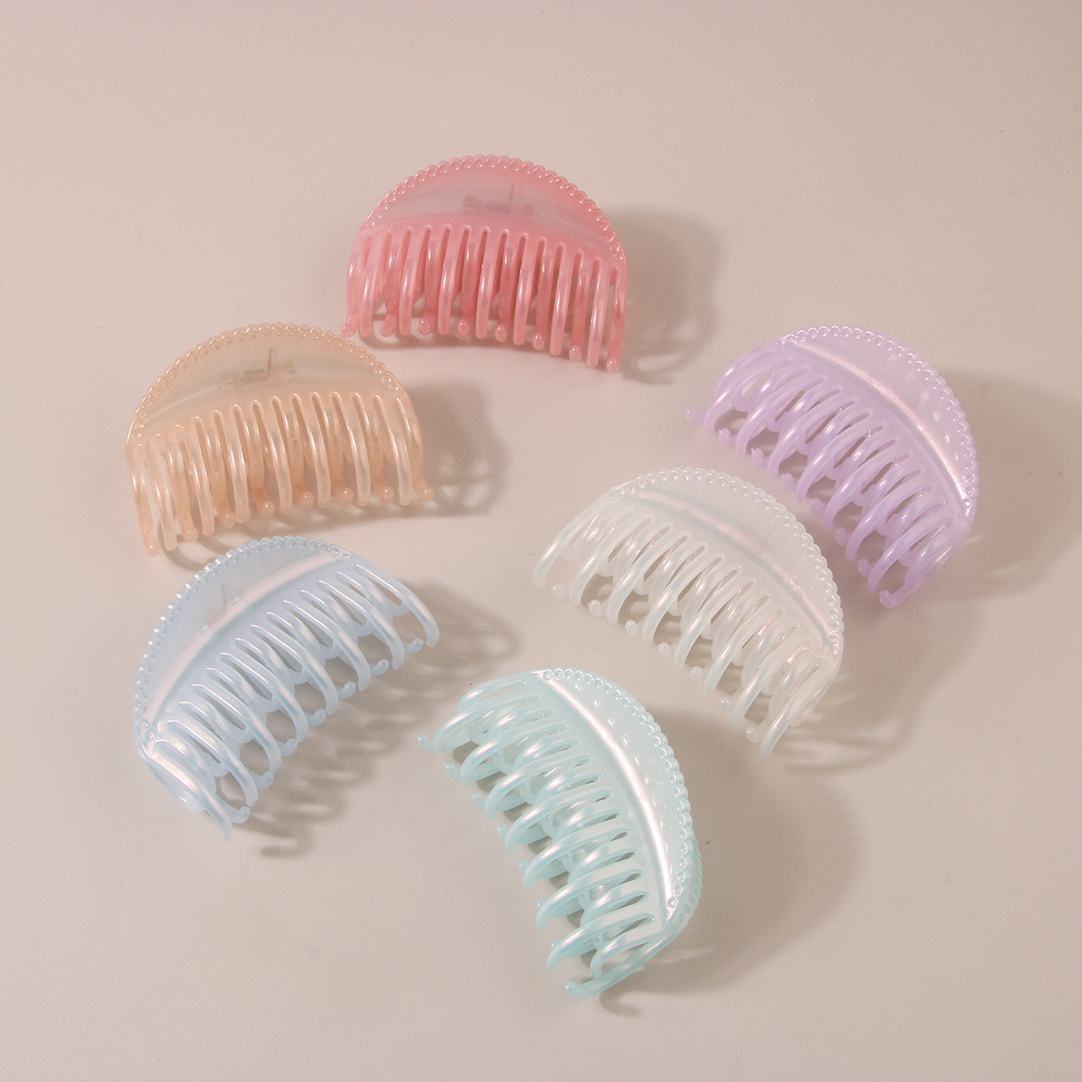 Medium size grab-clip hair clip hair clip for women_voghion.com