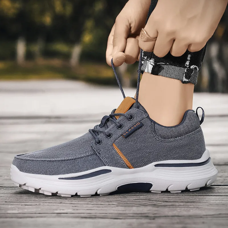 Loafers 2022 Spring New Comfortable Senakers for Men Business Casual Canvas Shoes Lightweight Plus Size_voghion.com