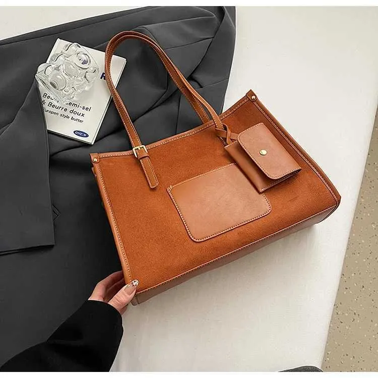 Women's Large Capacity Suede Shoulder Bag For Casual Commuting_voghion.com