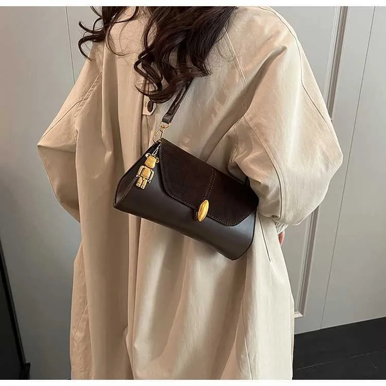 Borsa a tracolla strutturata in pu borsa a spalla donna capiente_voghion.com
