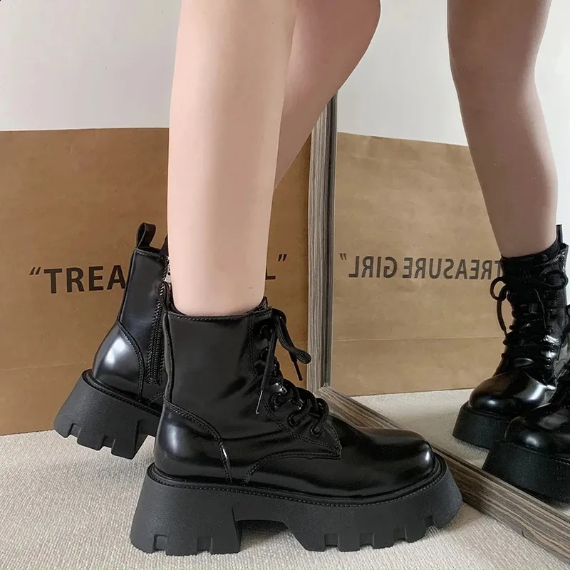 Patent Leather Platform Ankle Boots For Women Motorcycle Style_voghion.com