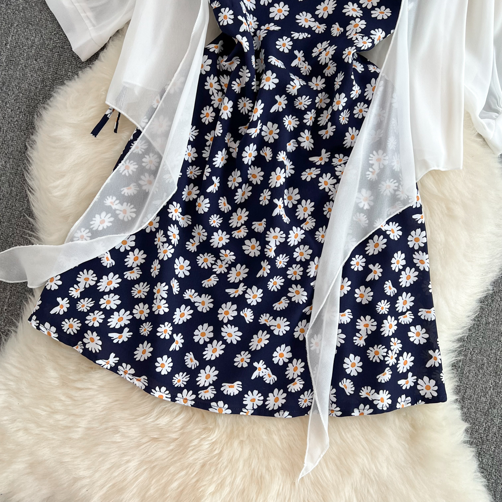 Completo due pezzi donna vestito fiori scollo americano e cardigan_voghion.com