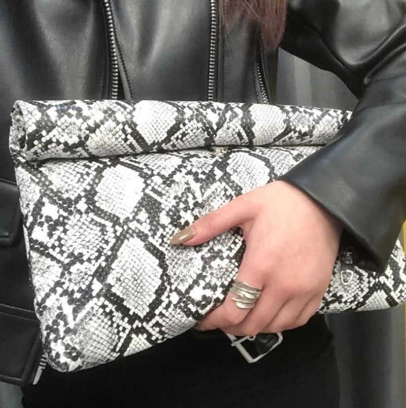 Tageskupplungen Serpentine Leder Handtasche Damen Designer Umschlag Abend Party Taschen Bolsa Feminina Bolsos Mujer_voghion.com