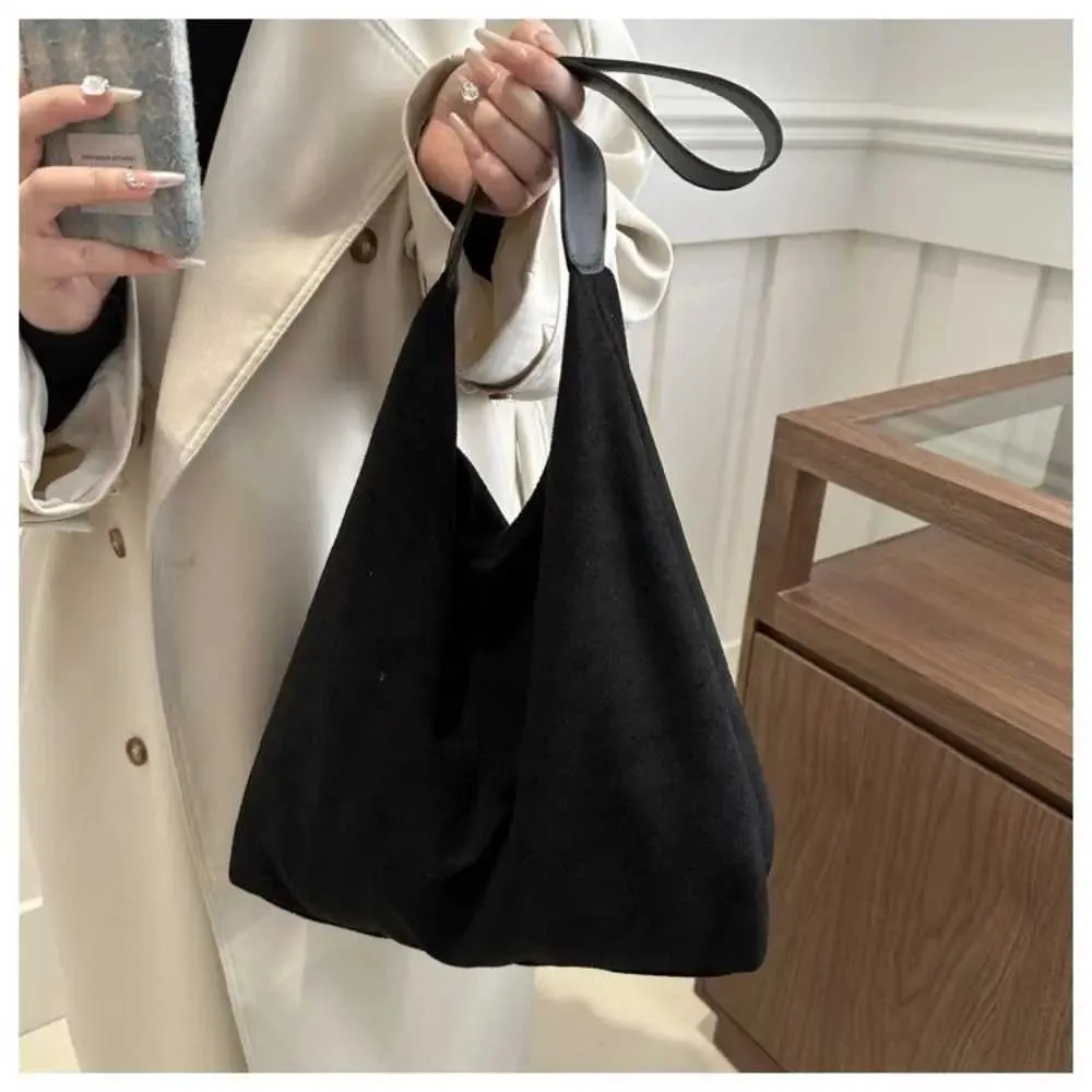 Autumn and Winter Vintage Womens Large Capacity Suede Shoulder Bag Solid Color Simple Versatile Bucket Ba241212_voghion.com