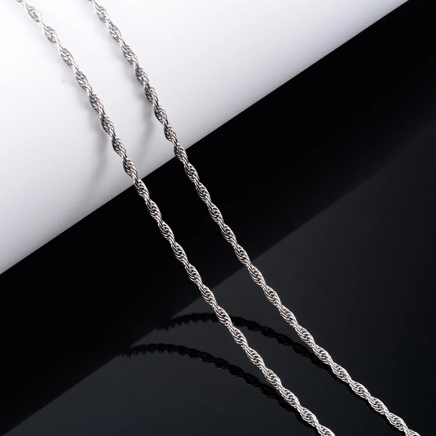 Collana a catena in acciaio inox a corda per uomo e donna_voghion.com