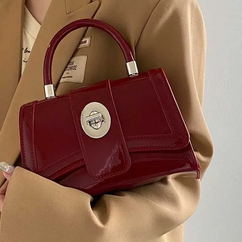 Genți de mână pătrate din piele PU cu clapă neagră la modă 2024, geantă de umăr roșie la modă pentru femei, genți cu mâner superior_voghion.com