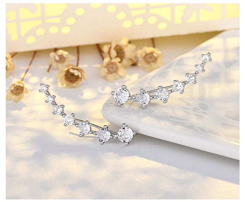 Stile freddo multi zircone per orecchini da donna in argento sterling dal design versatile e dal temperamento semplice_voghion.com