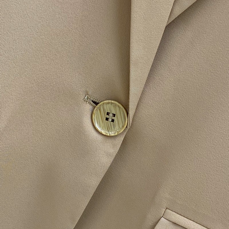 Women's new solid color short-sleeved straight suit jacket women's fashion street celebrity small suit top trend_voghion.com