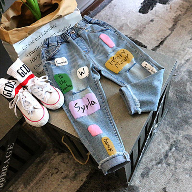Mother & Kids Spring new 2024 small and medium children's street contrast color children's trousers girls color letter loose jeans_voghion.com