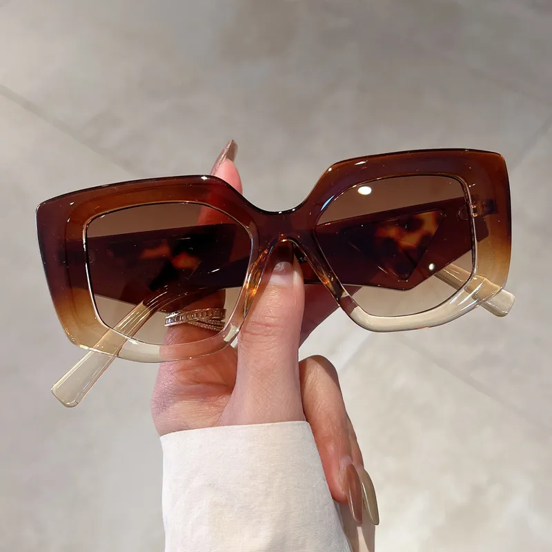 Designer Men's Oversized Sunglasses Irregular Square Gradient_voghion.com