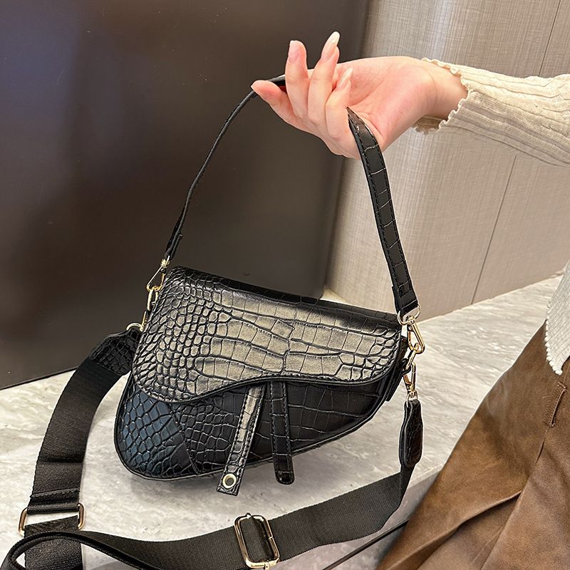 High-End-Tasche für Frauen 2023 neue Mode Schulter Messenger Handtasche Krokodilmuster große Kapazität Außenh_voghion.com
