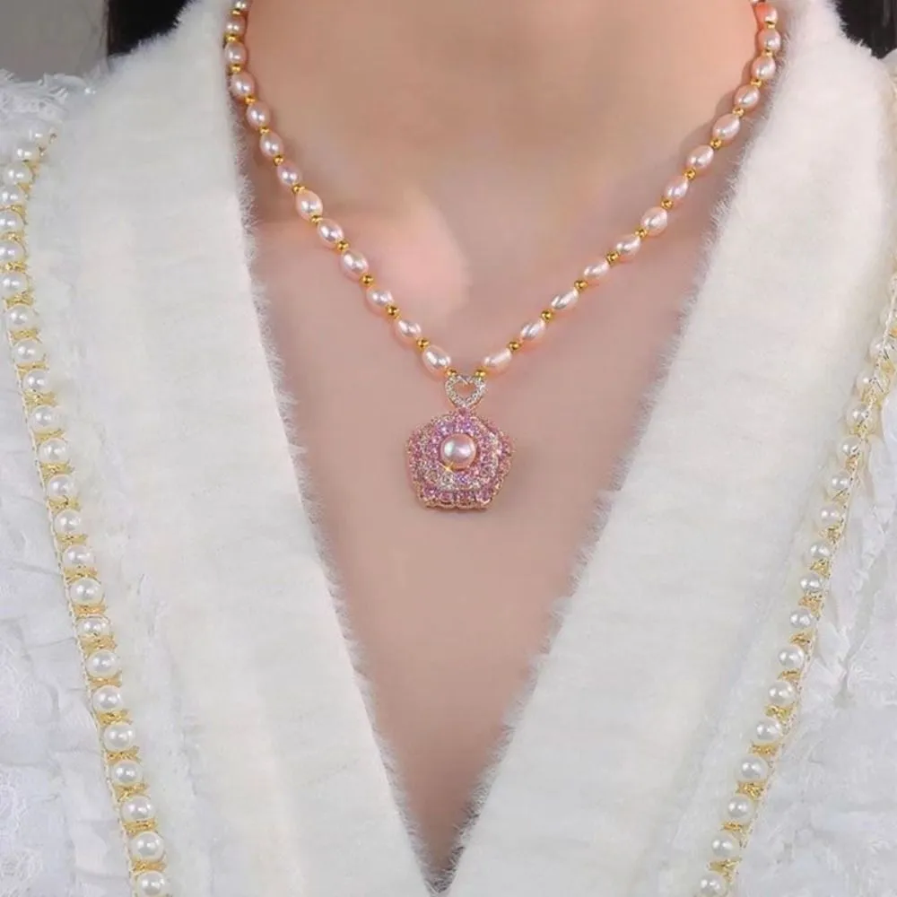Parelketting met draaibare bloemhanger voor dames_voghion.com