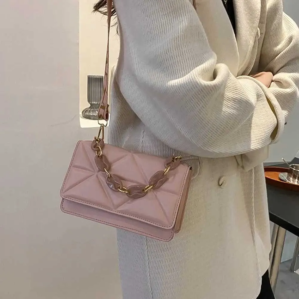 Elegant Women's Shoulder Bag And Crossbody Flap Bag Large Capacity_voghion.com