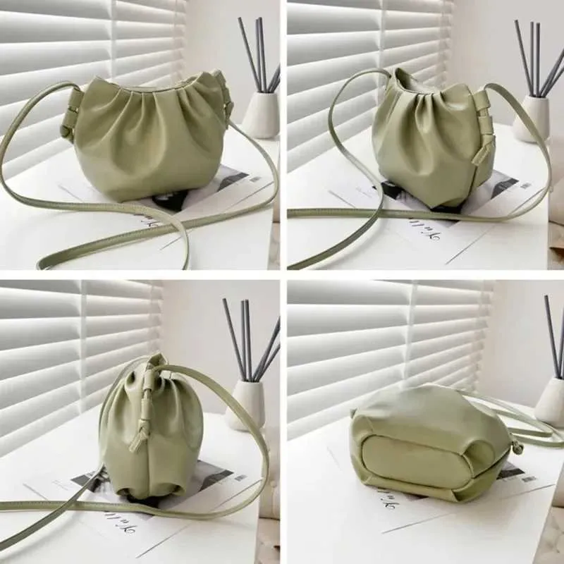 Small bag 2024 Spring and Summer Slope Trend 100 Temperature Garbage Cloud Bag Mini Coin Fold Cross Body Y241026_voghion.com