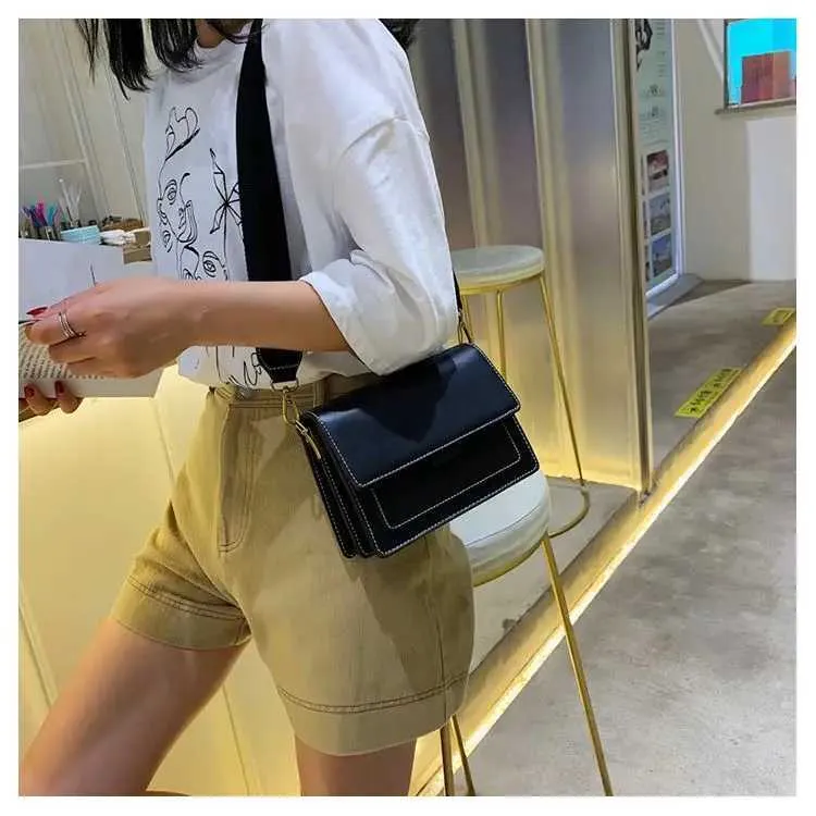 Mini Leder Umhängetaschen für Frauen 2022 Kette Schulter einfache Dame Reise lange Gürtel Geldbörsen und Handtaschen Cross Body_voghion.com