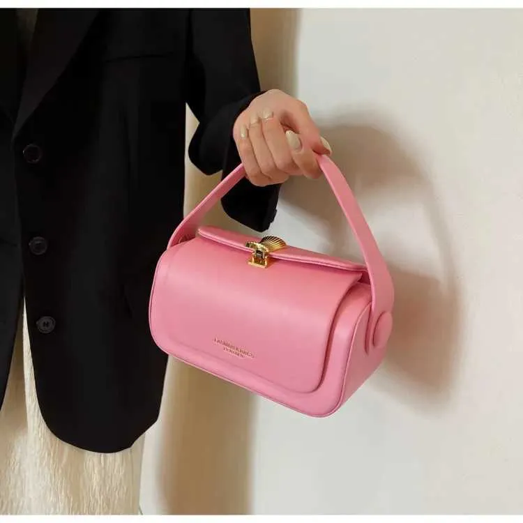 Fashionable and High-end Small Square for Women New Spring/summer Single Shoulder Bag Textured Crossbody Ba241217_voghion.com