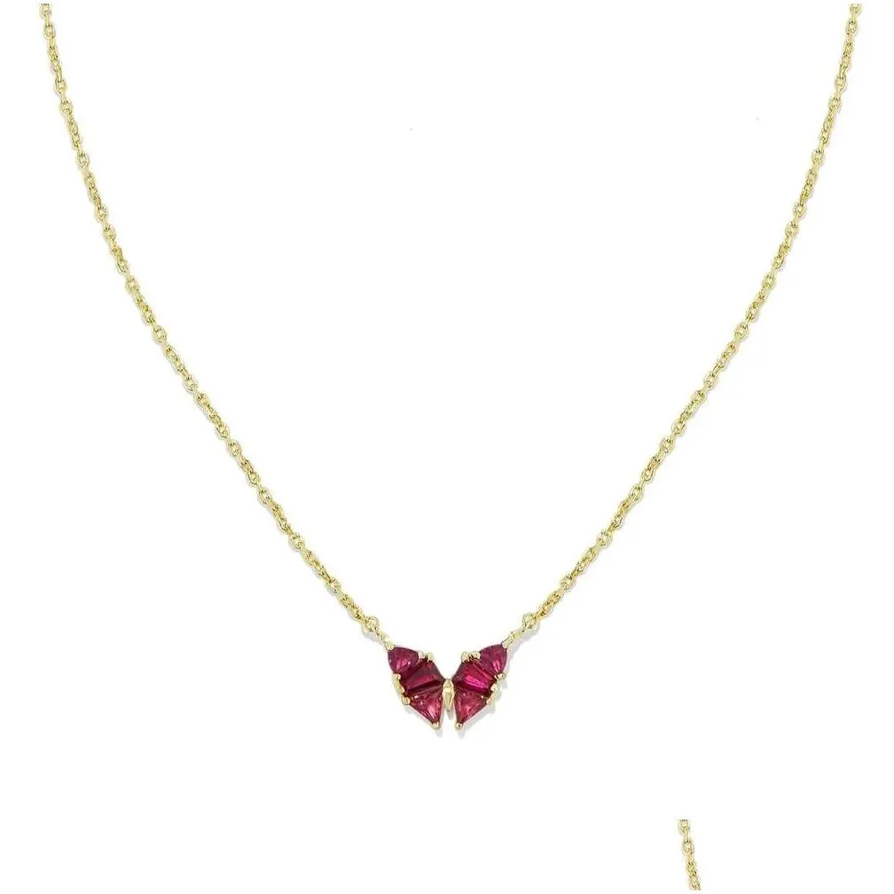 Butterfly Zircon Crystal Pendant Necklace For Women Elegant Style_voghion.com