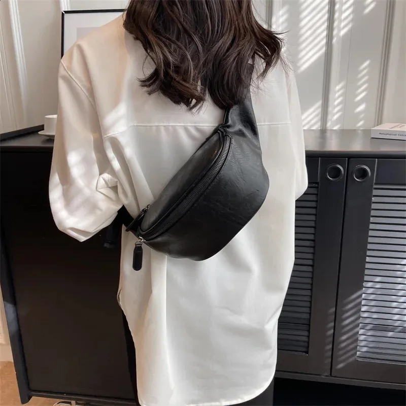 Moteriškos juodos odos krūtinės krepšiai per petį, skirti moterims, diržo krepšiams, moteriškiems juosmens krepšiams, telefonui, 240829_voghion.com