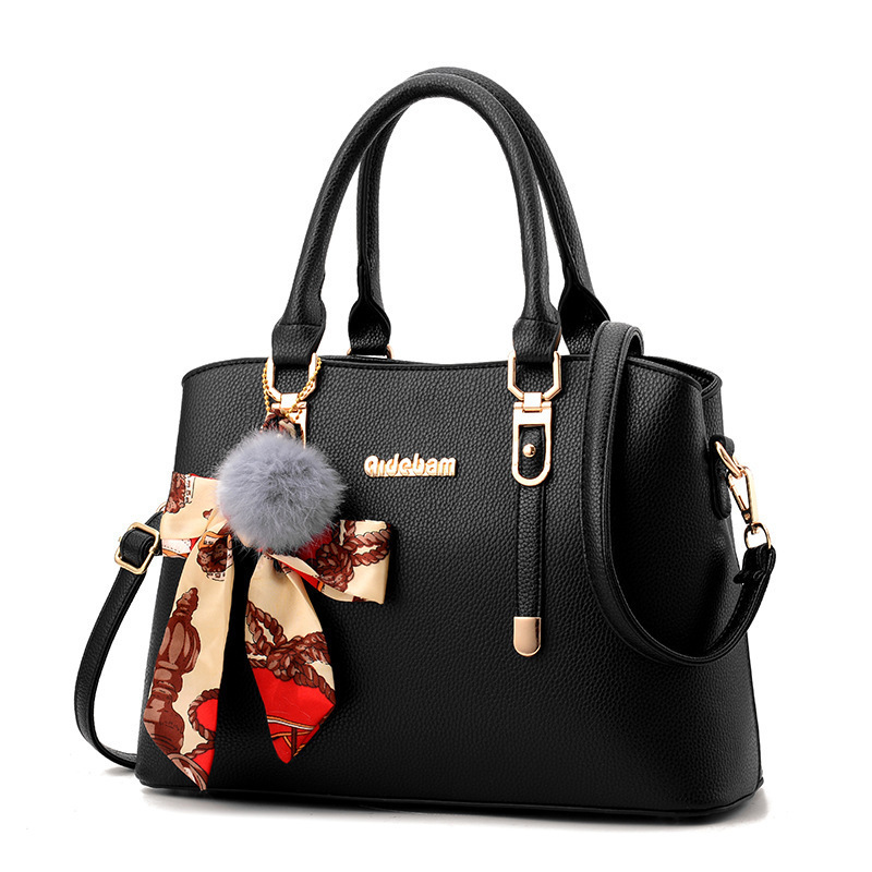 2025 New Fashionable Large Capacity Handbag Korean Version Simple Middle Aged Women's Mom's Bag
