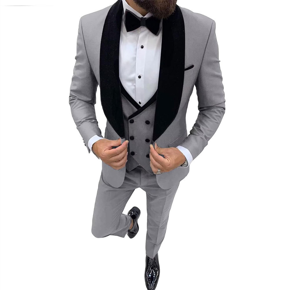 Ensemble trois pièces pour homme de grande taille avec col en daim et gilet croisé pour mariage_voghion.com