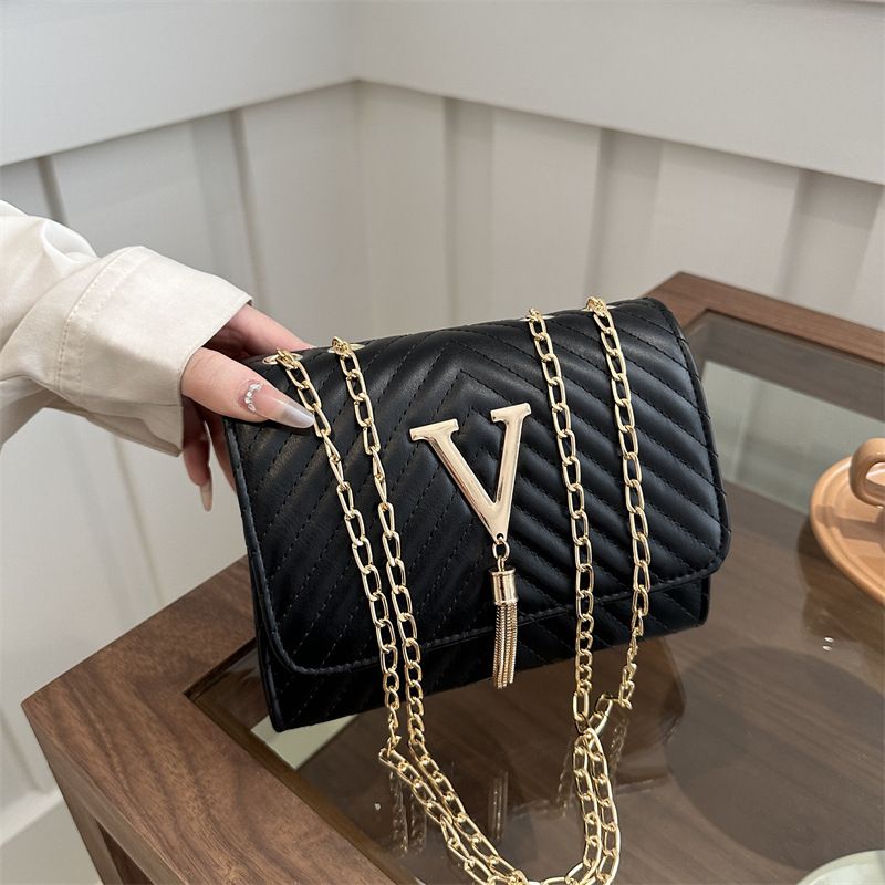 Stickerei Frauen Crossbody 2024 Thread Handtasche Schultertaschen Marke Pailletten Quaste Kupplung Kleine Tasche und Geldbörse Party_voghion.com