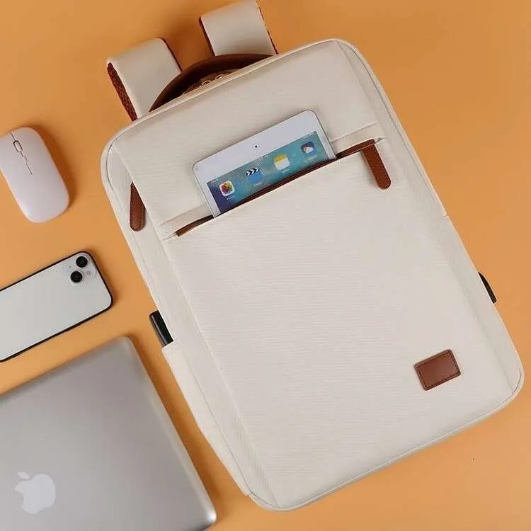 Neuer einfacher Reiserucksack für den Außenbereich, USB-Lade-Schultasche_voghion.com