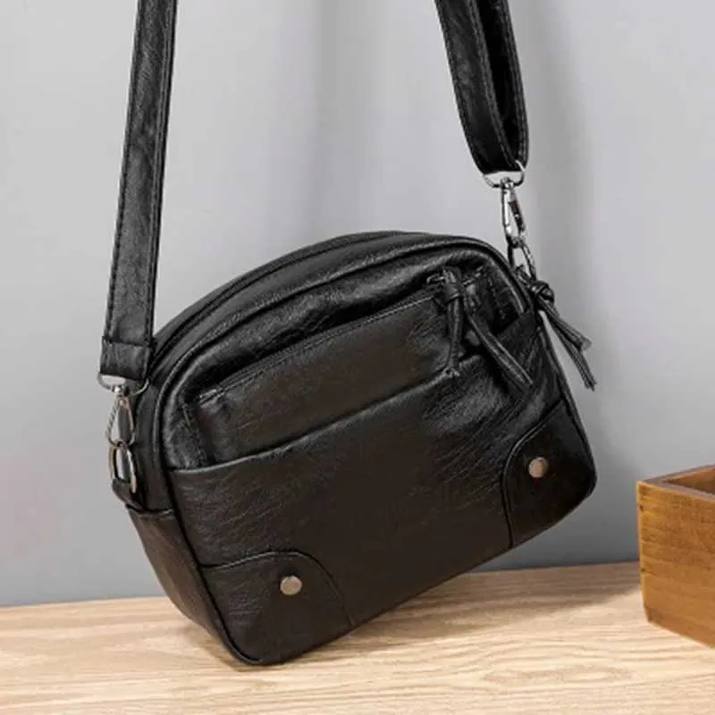 Women’s Leather Crossbody Bag With Three Layers And Multi Pockets_voghion.com