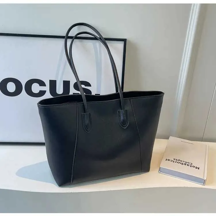 Elegante set van handtassen tote bag en schoudertas voor dames_voghion.com