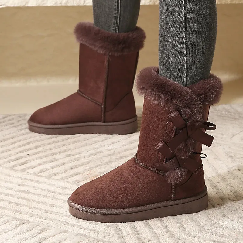 Botas femininas de camurça fofa neve fofa borboleta bico redondo quente outono sola grossa plataforma sapatos de algodão 241007_voghion.com