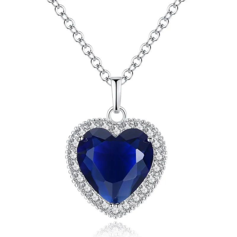 Collana con pendente a cuore titanic cuore dell'oceano blu_voghion.com
