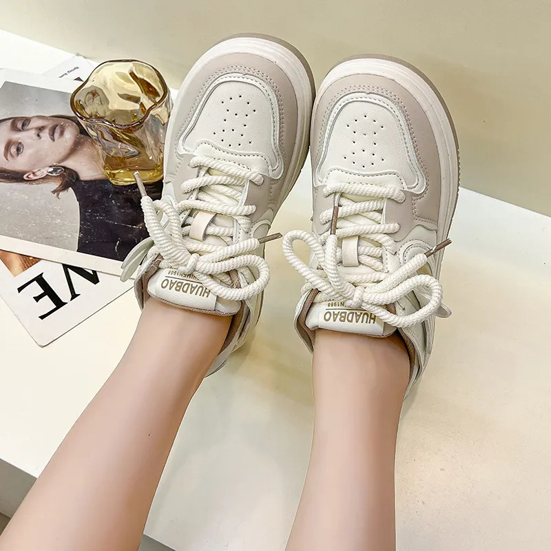 Thick Soled Round Toe Mesh Breathable Cartoon Decoration Sports Skateboard Casual And Versatile Non Slip Board Shoes_voghion.com