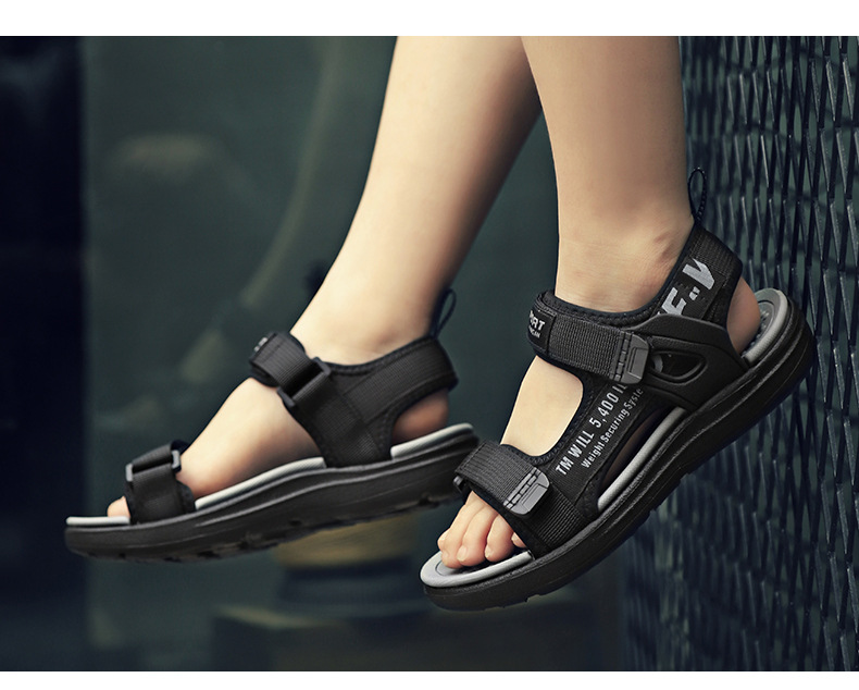 Beach Slippers, 2024 Summer New Outdoor Middle and Big Children's Sandals, Boys' Sandals_voghion.com
