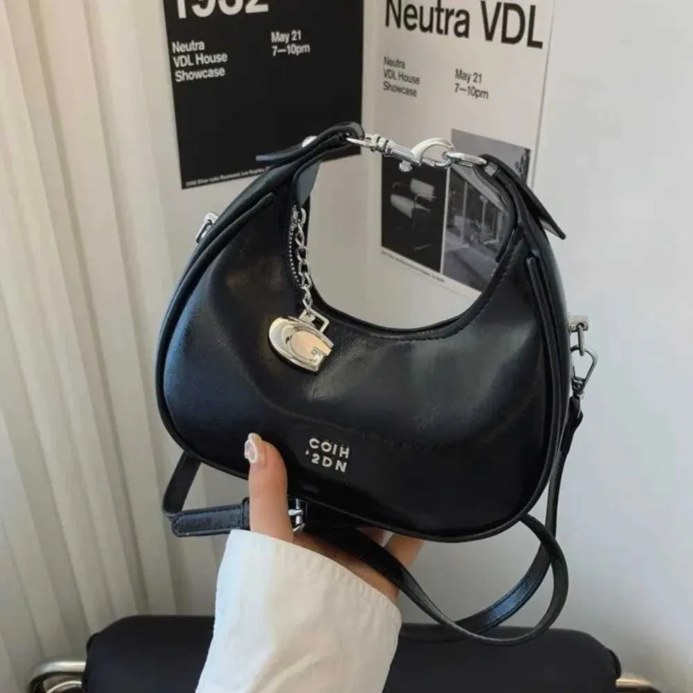 Elegant Women Shoulder Handbag And Versatile Messenger Bag Set_voghion.com