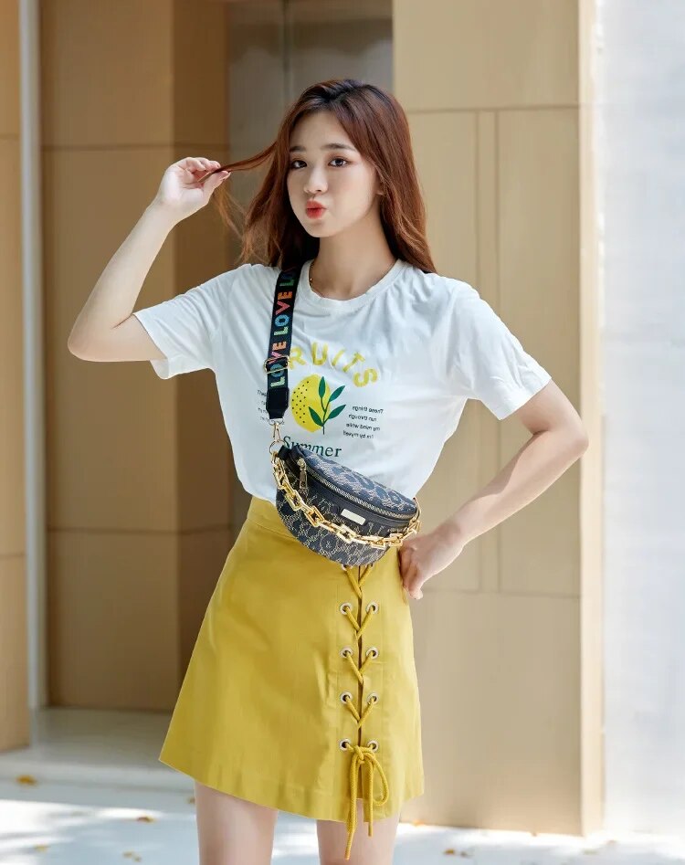 Sac banane bandoulière tendance femme 2023, imprimé léopard simple et décontracté, porté épaule ou buste._voghion.com