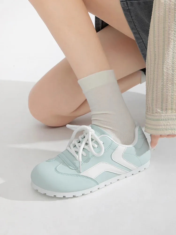 Scarpe sportive casual donna verde menta per uso quotidiano_voghion.com