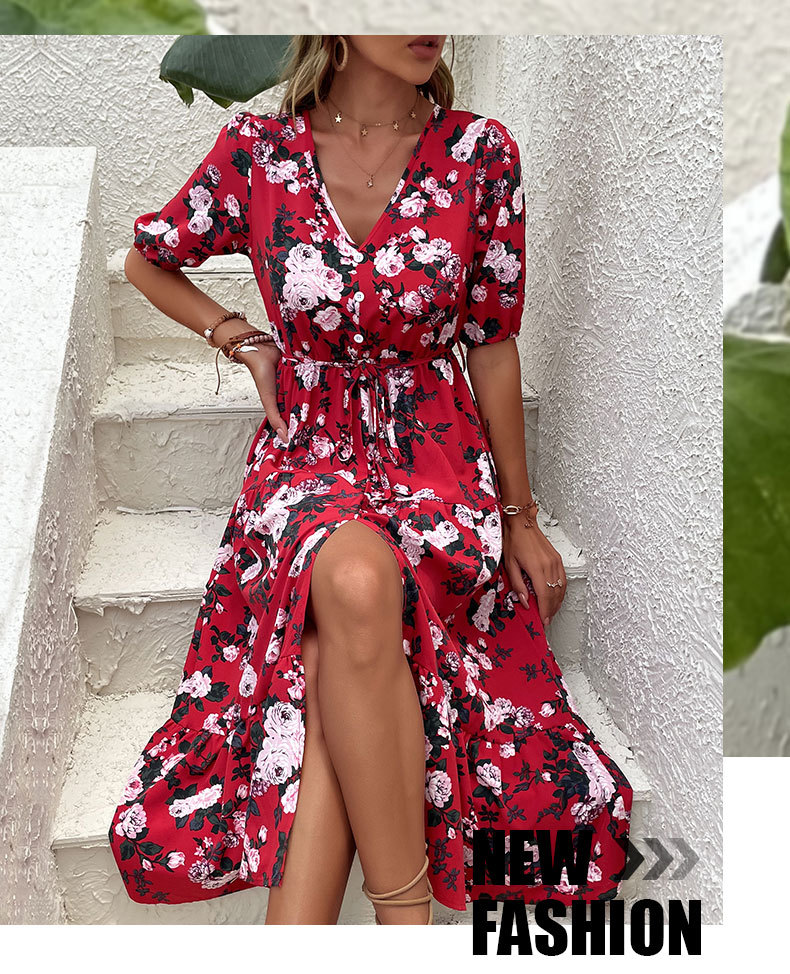 Vestido de fiesta con cuello en V y falda con estampado dividido_voghion.com