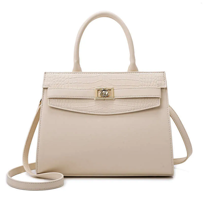 Women's Handbag Versatile Autumn Winter, Fashionable And Simple Bag With A Sense Of , Large Capacity Commuting Shoulder_voghion.com