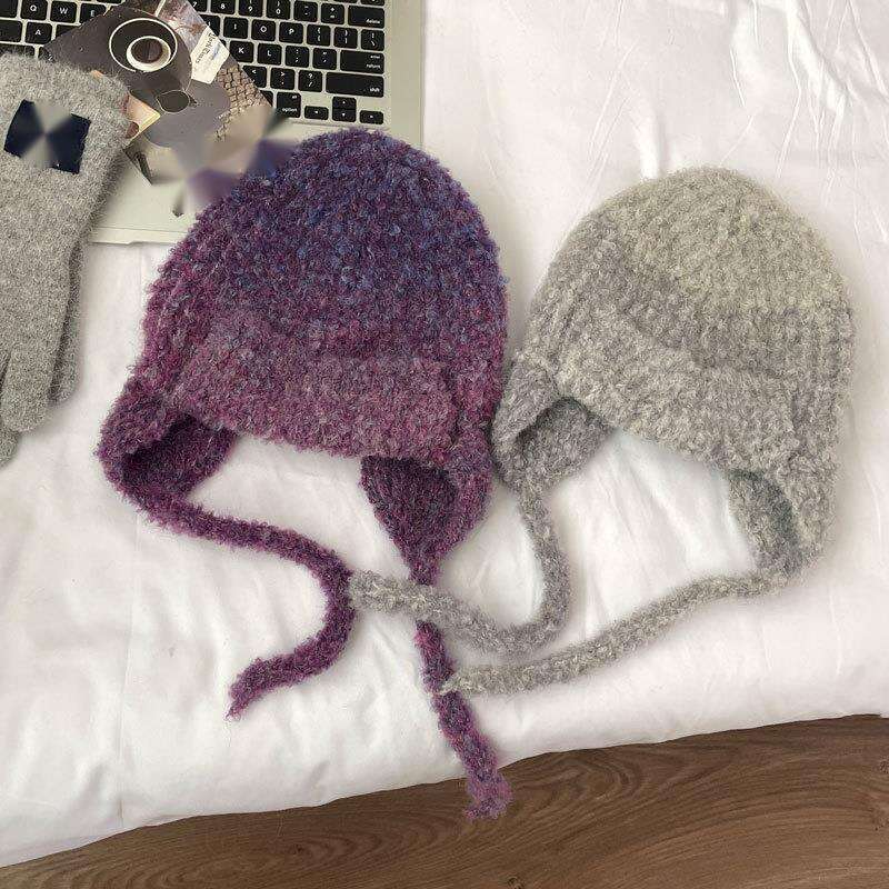 Cappello da donna in maglia coreana Atmosphere Ins, autunno e inverno, con protezione per le orecchie, modello Flying J Gradient Lei Feng_voghion.com