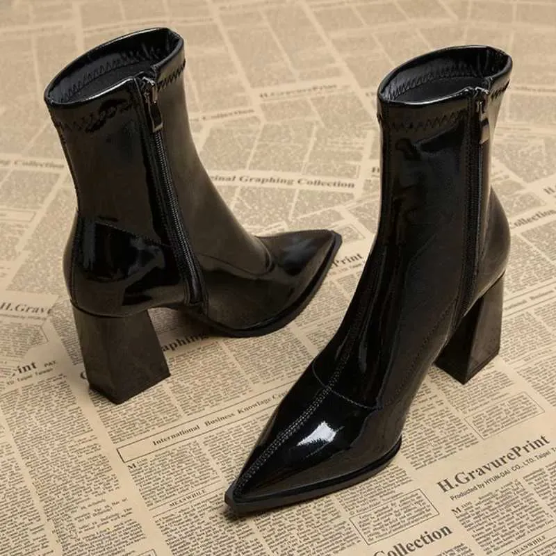 2024 Hot Sale Shoes Female Zipper Winter Womens Pointed Toe Solid Plus Veet Warm Short Barrel High Heels British Boots_voghion.com