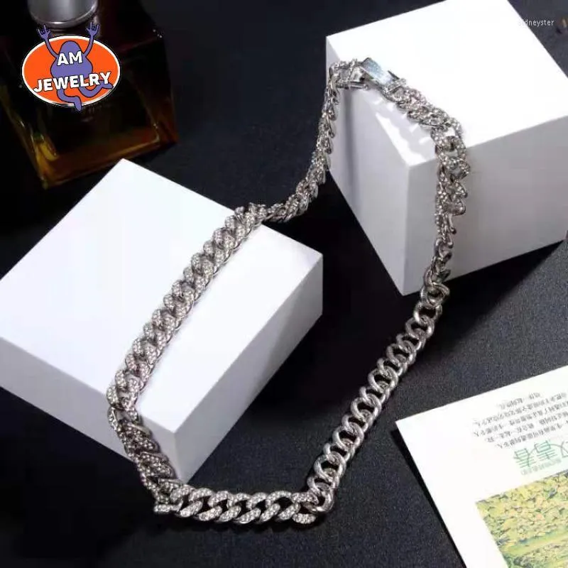 Chaînes Hip Hop Diamant Clouté Chaîne Cubaine Collier Avec Personnalité Exagérée Bracelet De Mode Pull Bijoux Cadeau_voghion.com